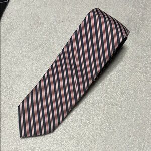 Tommy Hilfiger Striped Men's Tie in Navy, Red‎ and Blue NWT